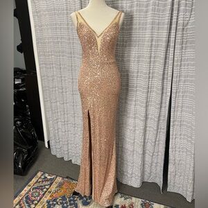 Elegant Sequin Evening Gown in Champagne